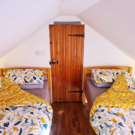 East Of Ipswich Bed & Breakfast Экстерьер фото