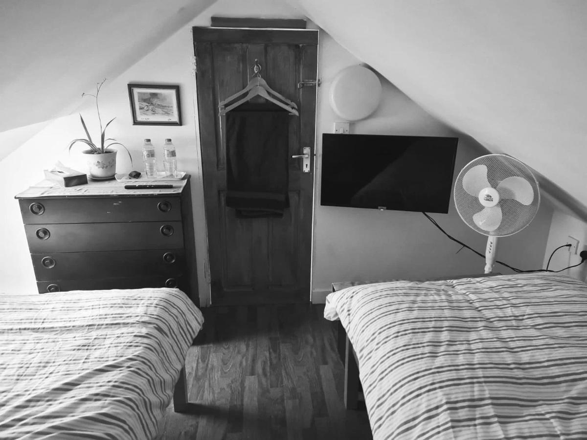 East Of Ipswich Bed & Breakfast Экстерьер фото