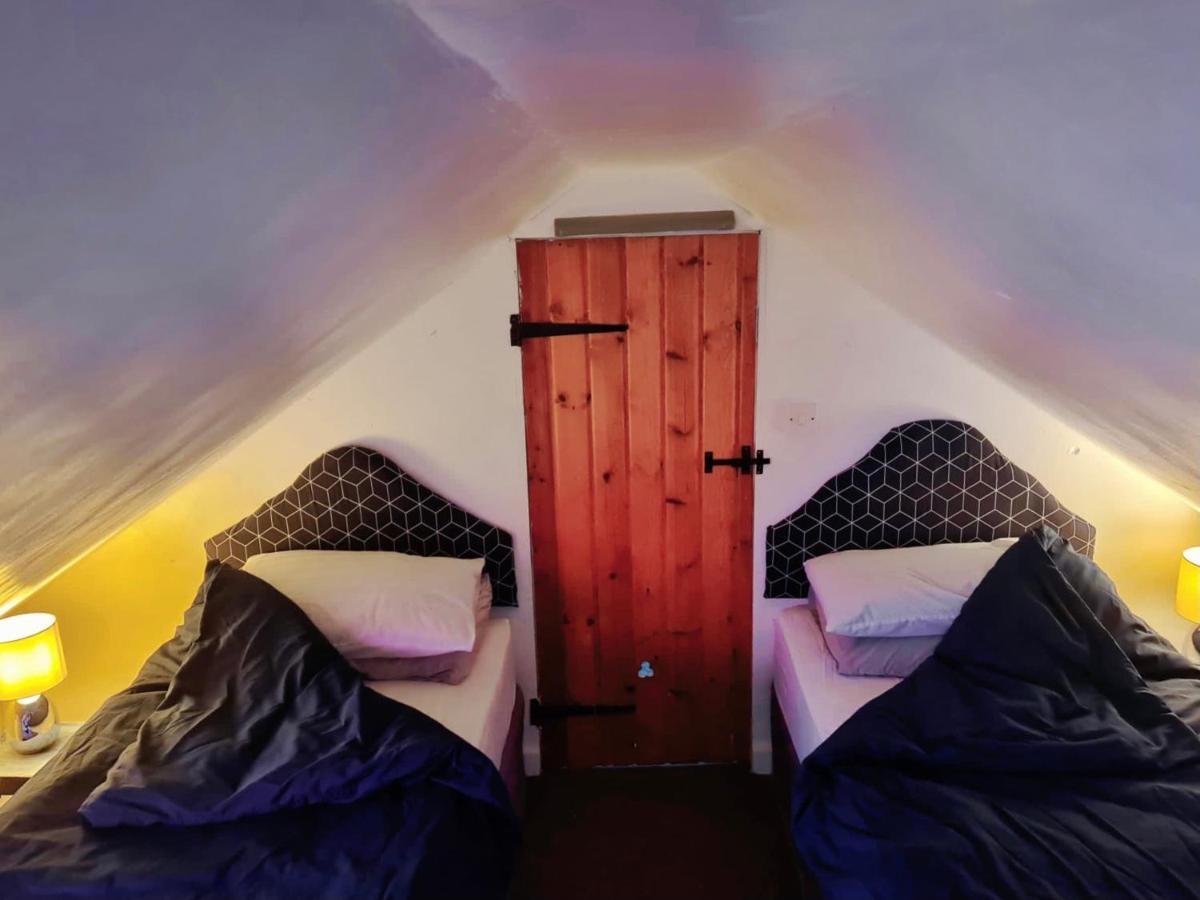 East Of Ipswich Bed & Breakfast Экстерьер фото